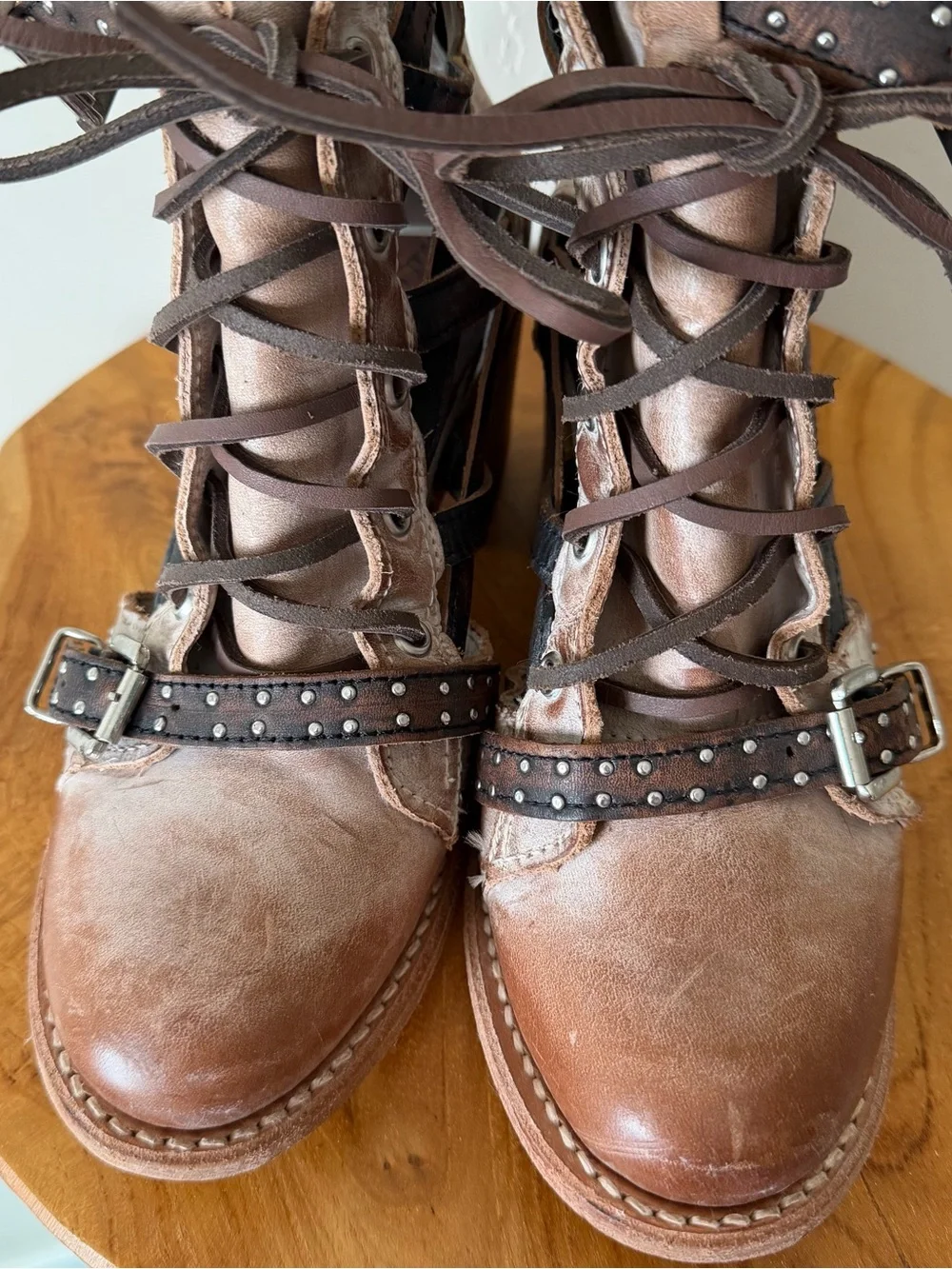 Freebird Cheyenne Ankle Boots 8 Tan Brown Leather Lace-Up Zip Strappy Block Heel